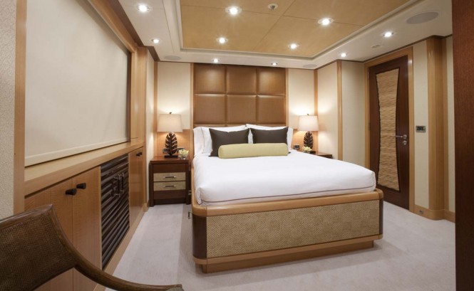 Yacht ARIANNA -  Port Aft Queen Cabin
